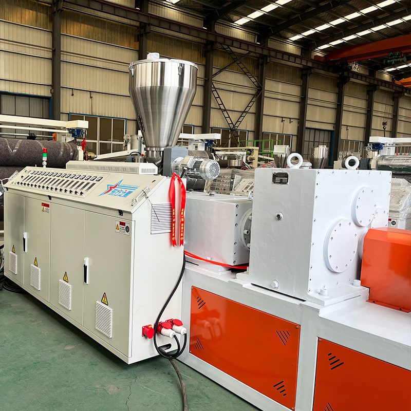 円錐二軸押出機