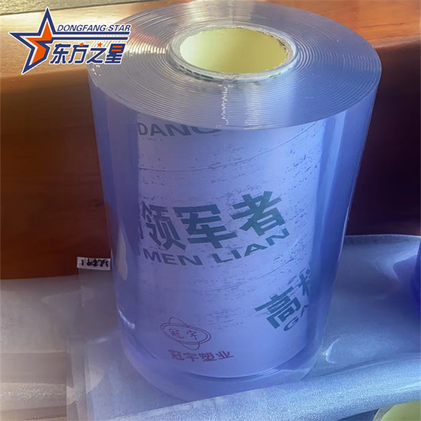 透明な PVC ソフト カーテン シート押出ライン単ネジ